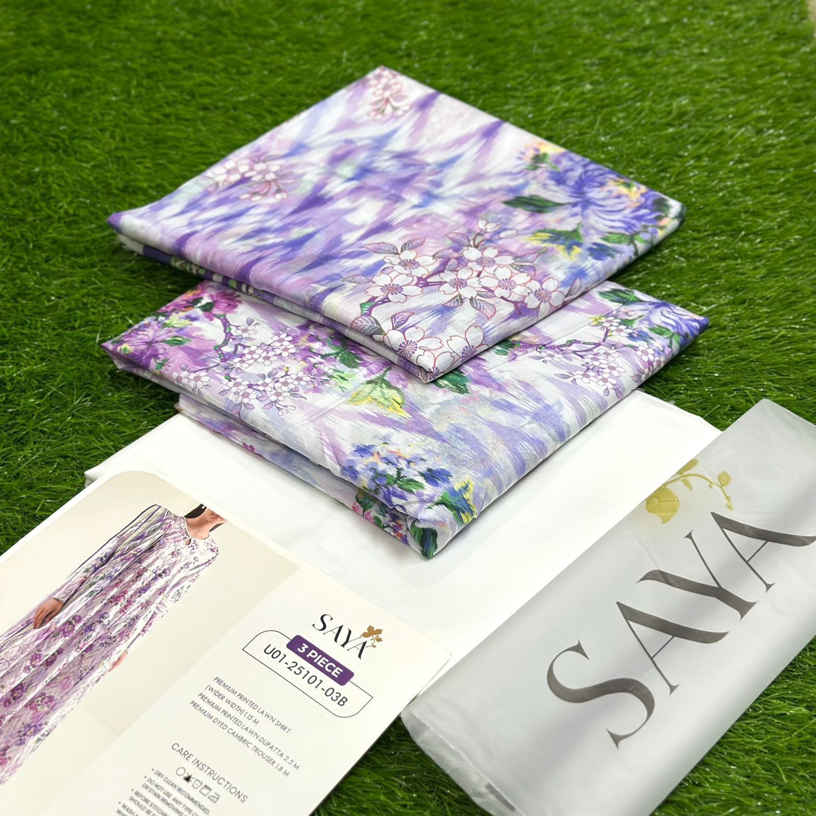 Saya Lawn Printed Unstitched 3Piece D-002