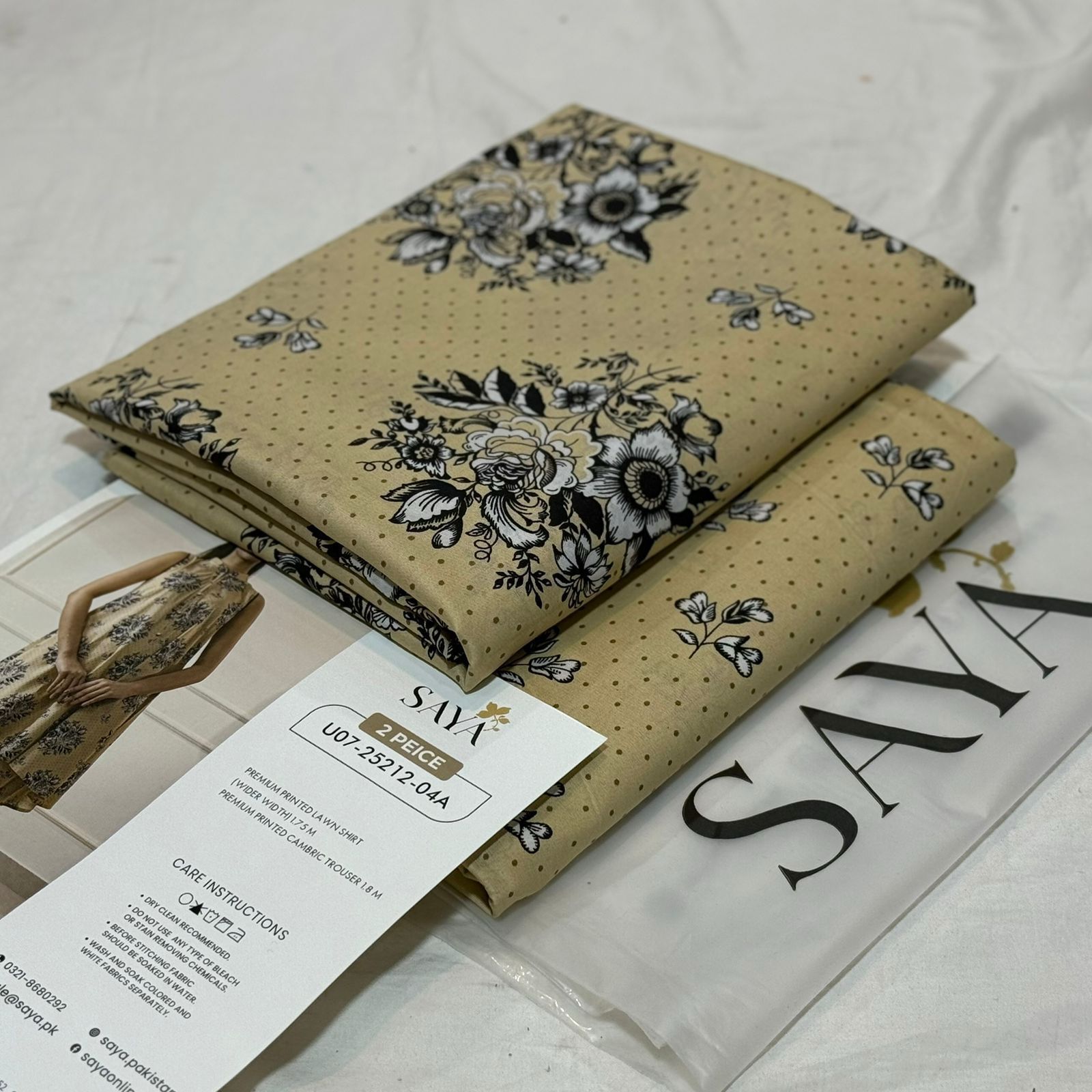 Saya Printed Lawn Unstitched 2Piece D-002