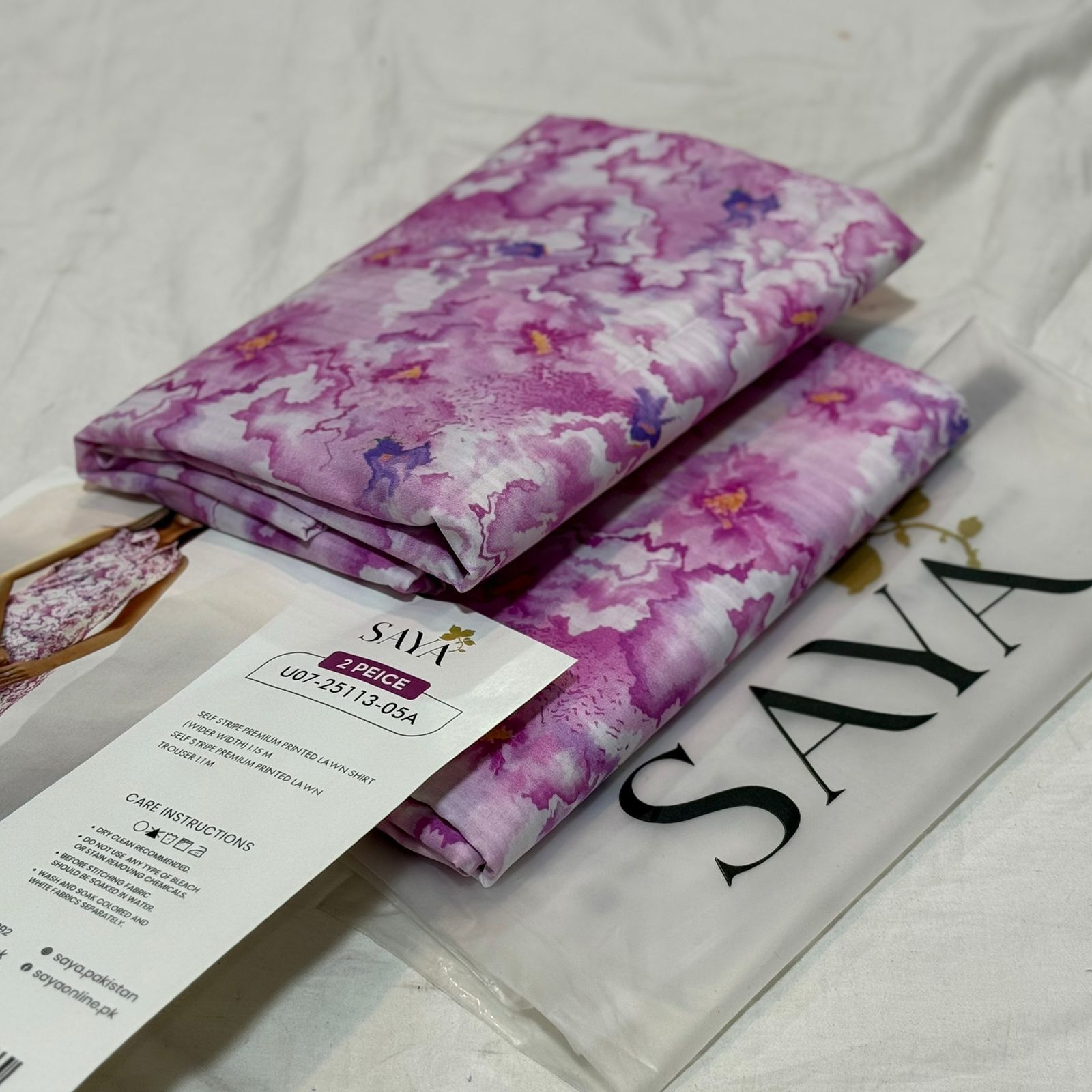 Saya Printed Lawn Unstitched 2Piece D-010