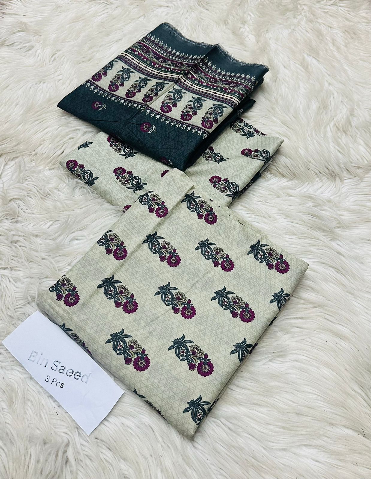 Bin Saeed Printed Lawn Unstitched 3Piece D-011