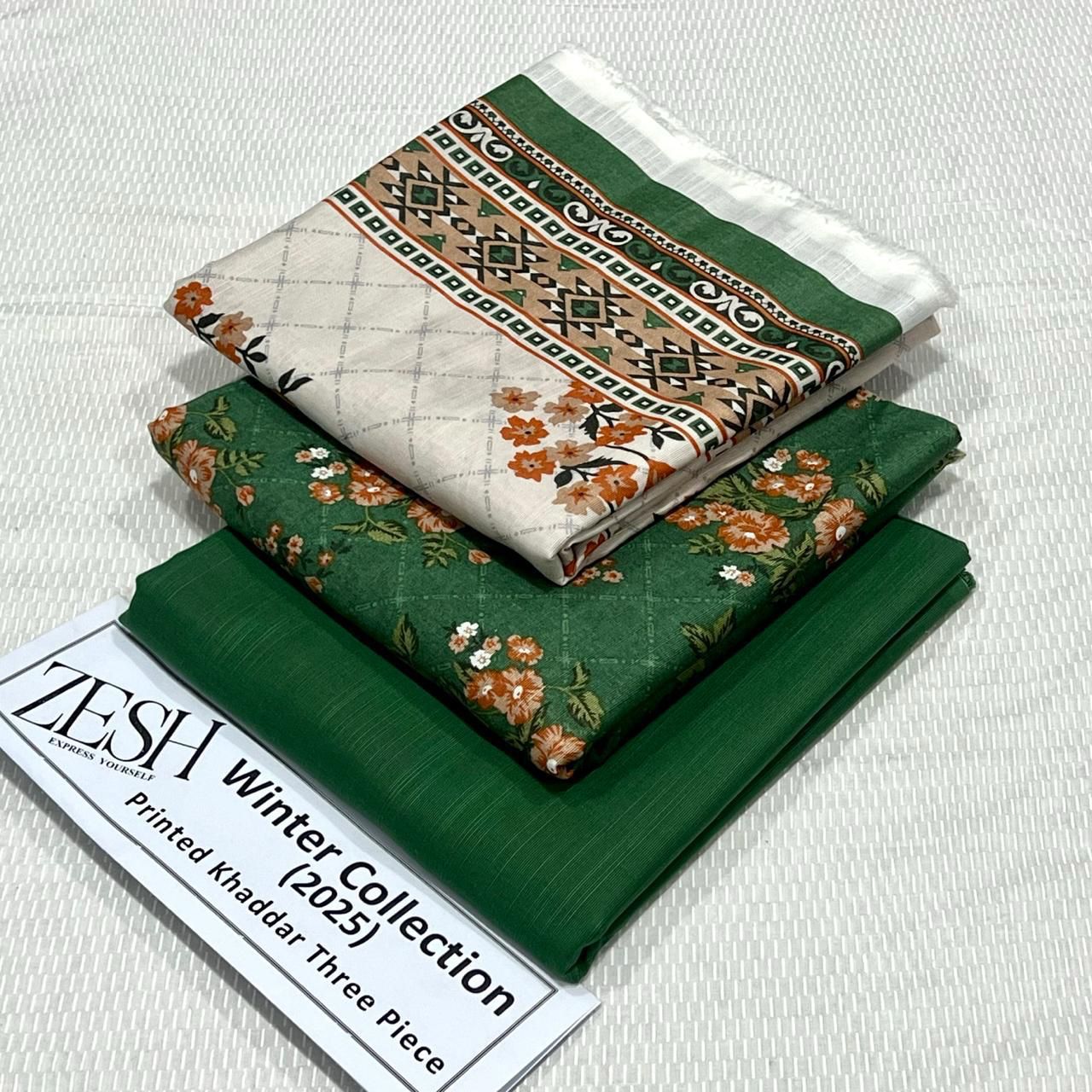 ZESH Printed Khaddar 3Piece D-026