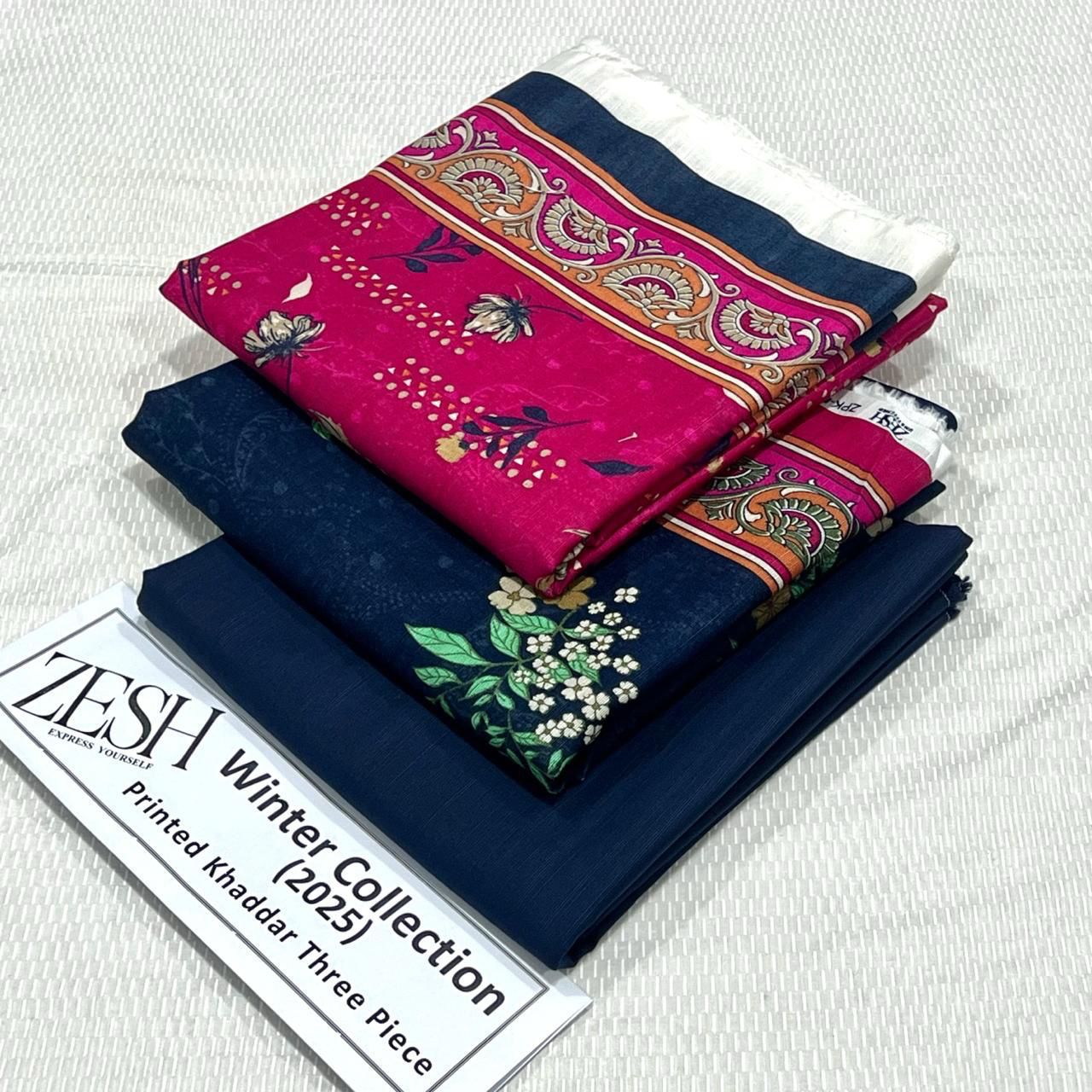 ZESH Printed Khaddar 3Piece D-028