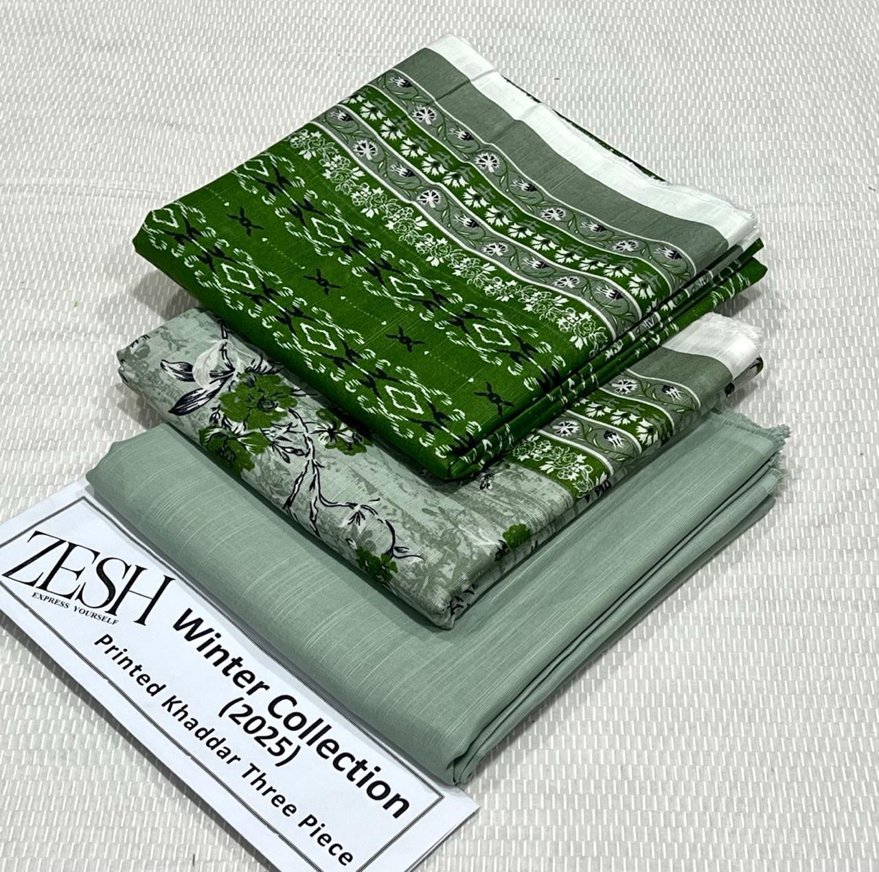 ZESH Printed Khaddar 3Piece D-037